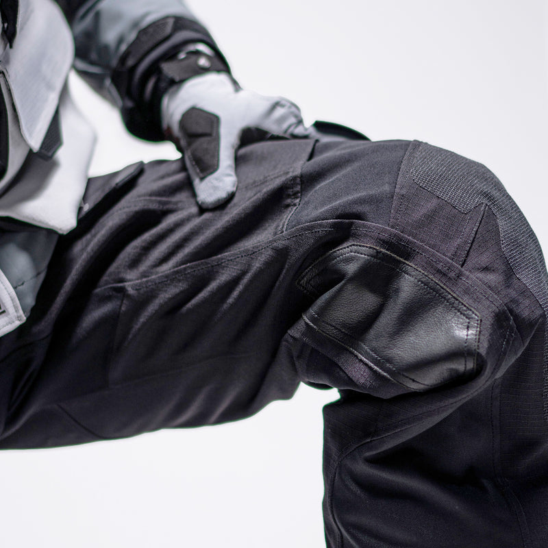 Leatt ADV DriTour 5.5 Bukser Stealth Sort/Grå