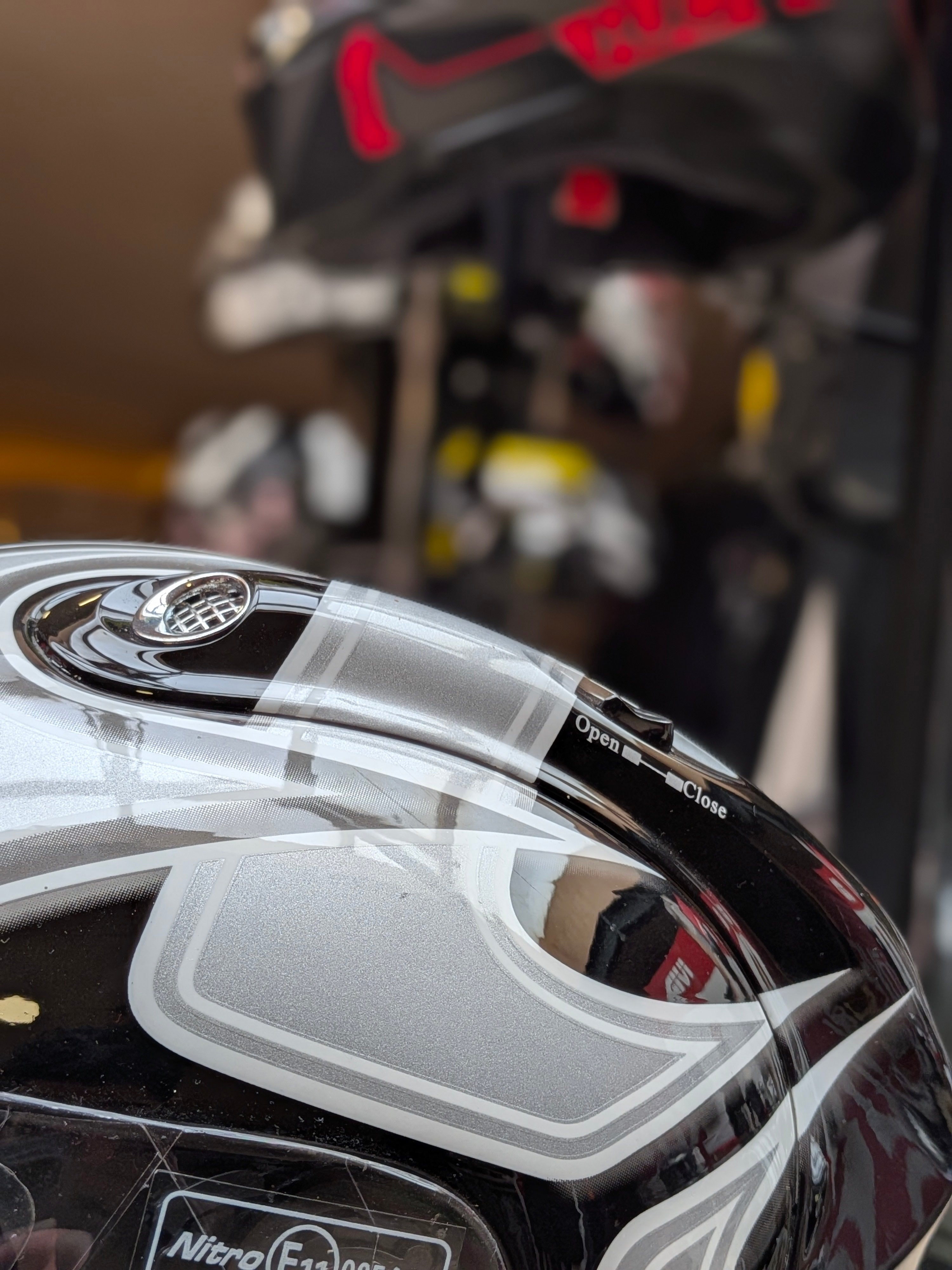 Nitro N1000-V Full-face Hjelm