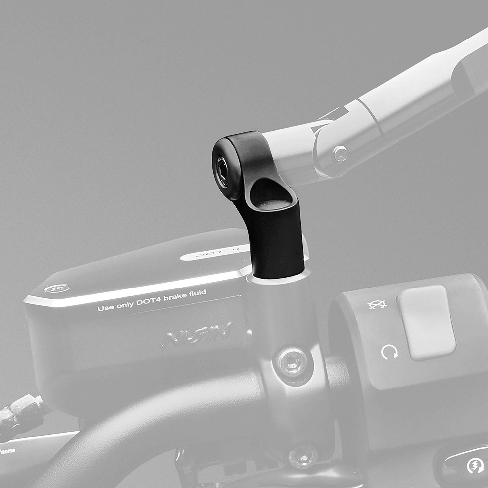 S0BS0711B0TECH21000_13