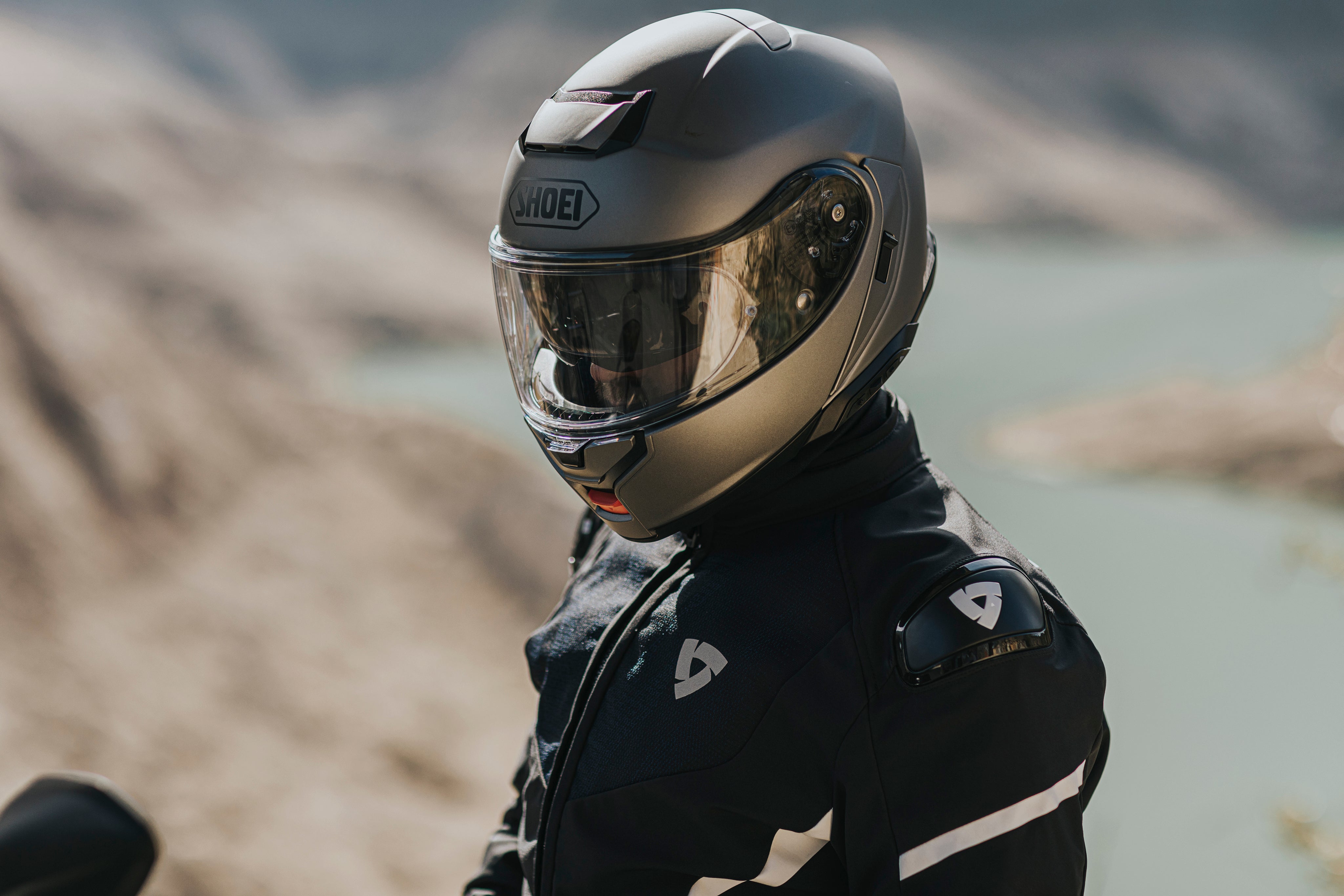 Shoei NEOTEC 3 Matt Deep Grå