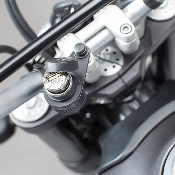 ema_00_107_12300_3_xl