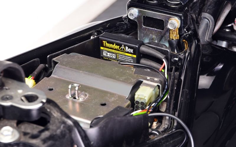 Heal Tech Thunder Box Strømstyring til MC