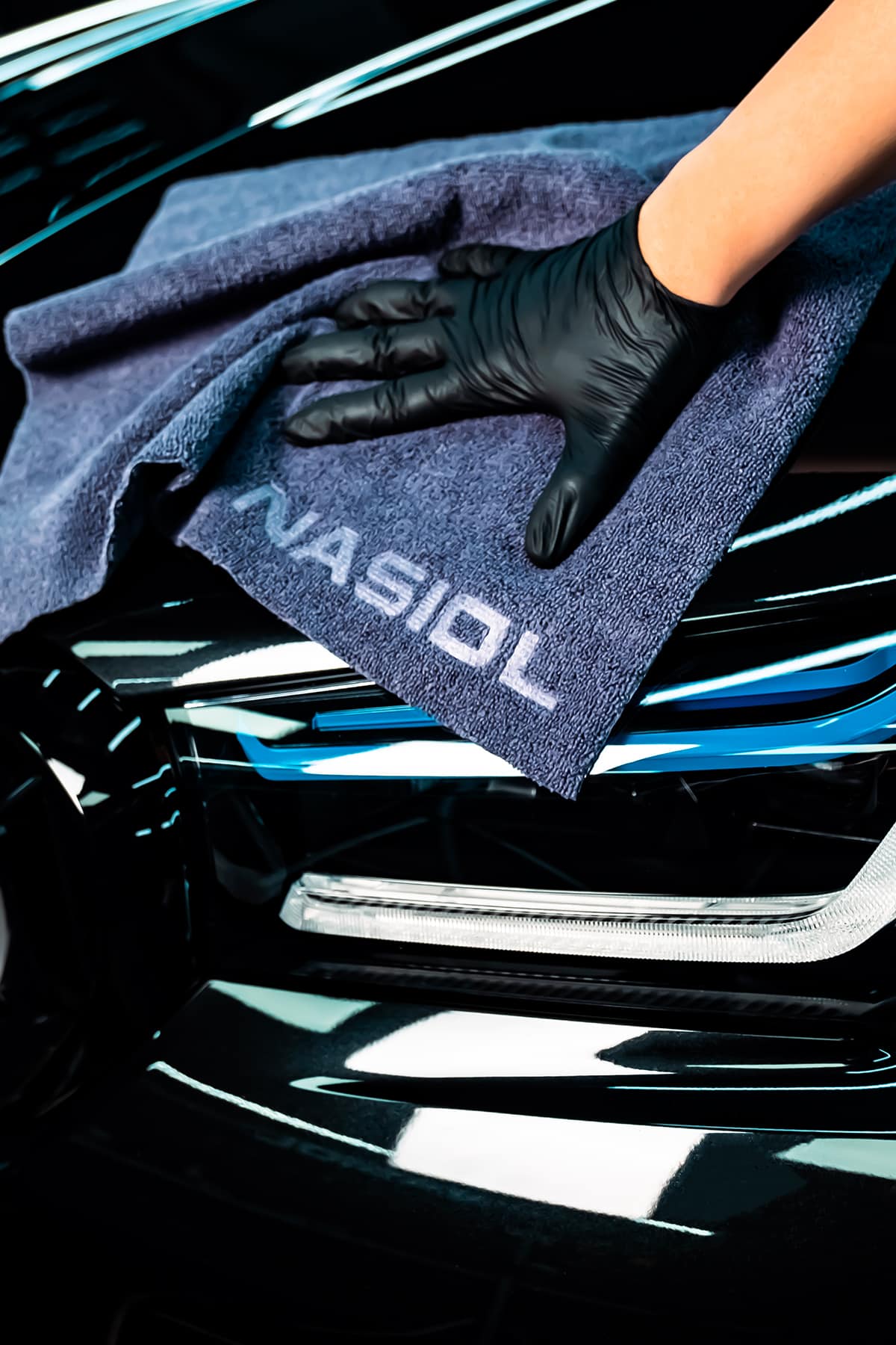 nasiol-MetalCoatF2-LifeStyle-06-1200×1800-1