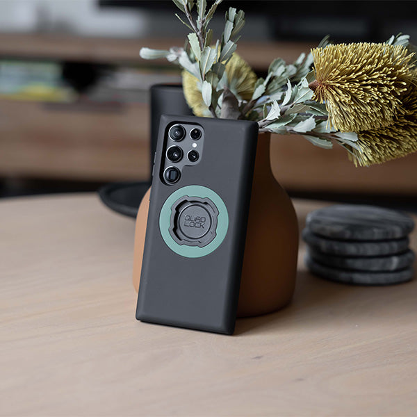 quadlock_gals22_mag-case_green-mag-ring-5